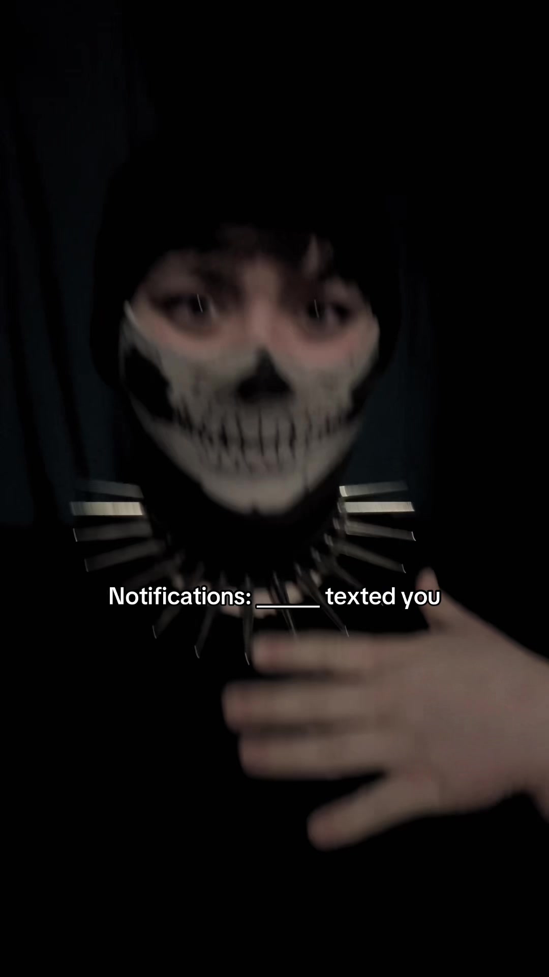 @Skullworm💀