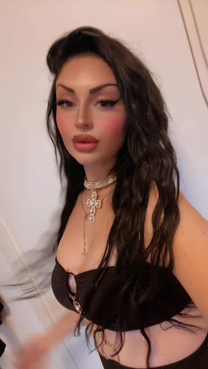 @Roxanne⚜️