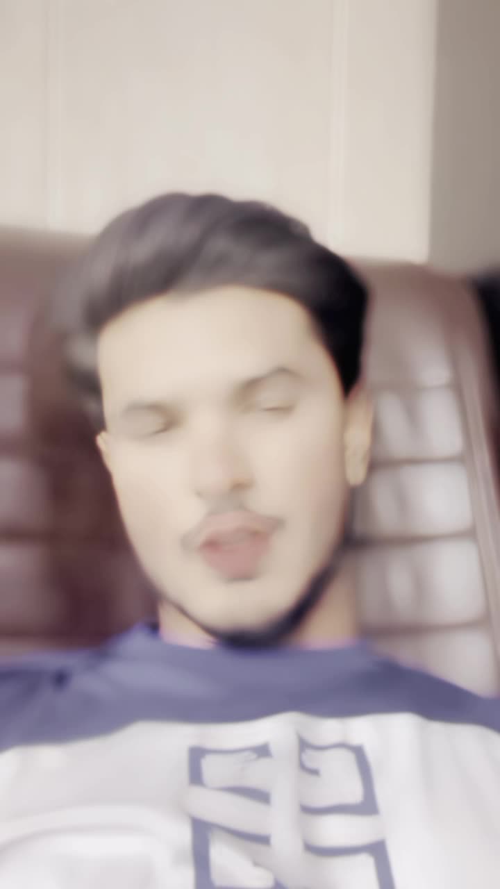 @𝘻𝘢𝘪𝘯𝘪ᥫᩣ🌚