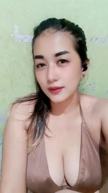 @dewi li xiu💦