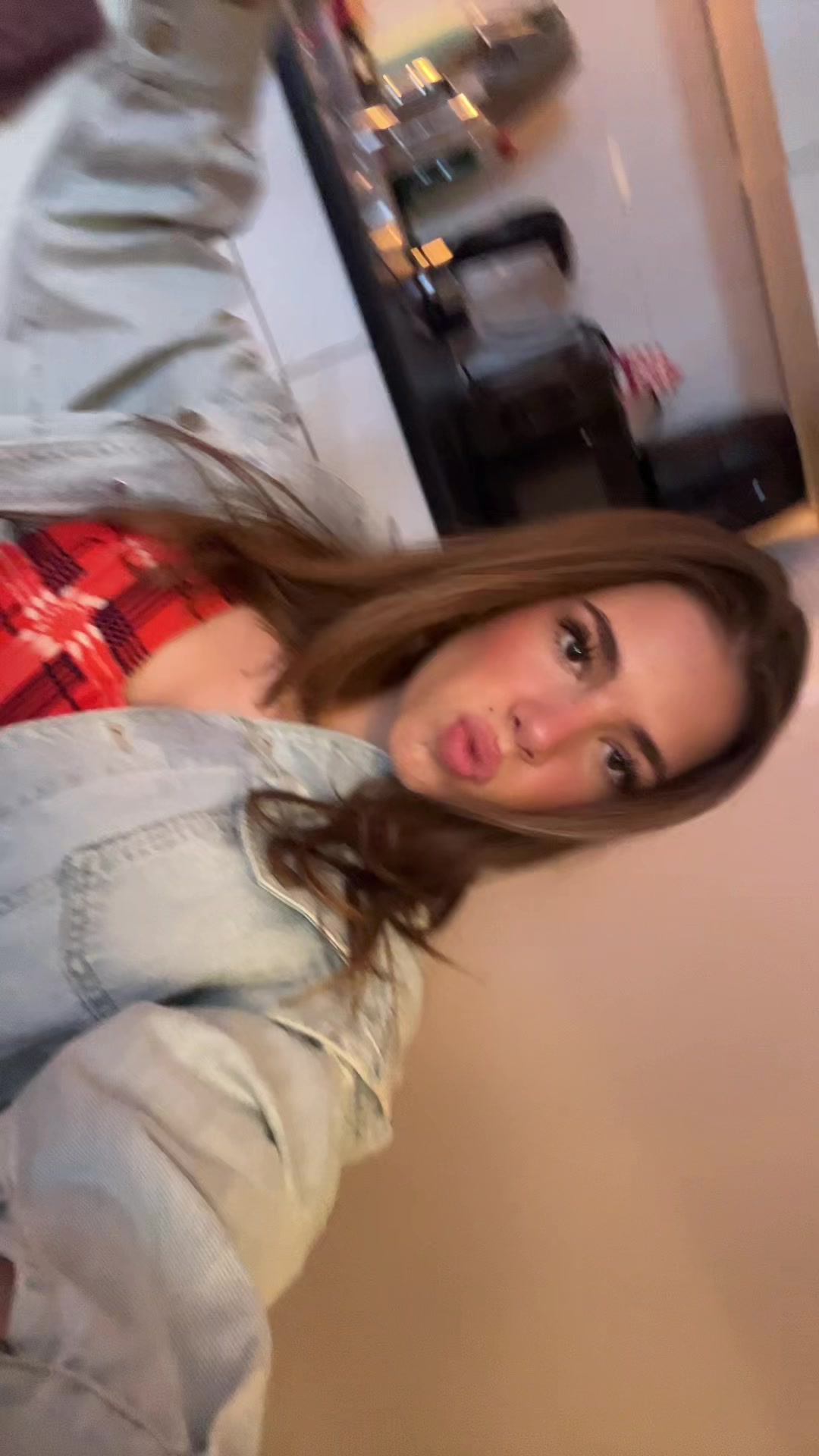 @Lena