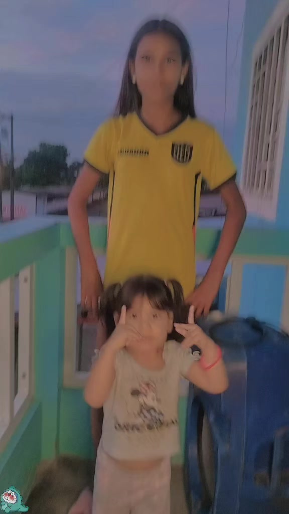 @Kamila Sofia Castillo
