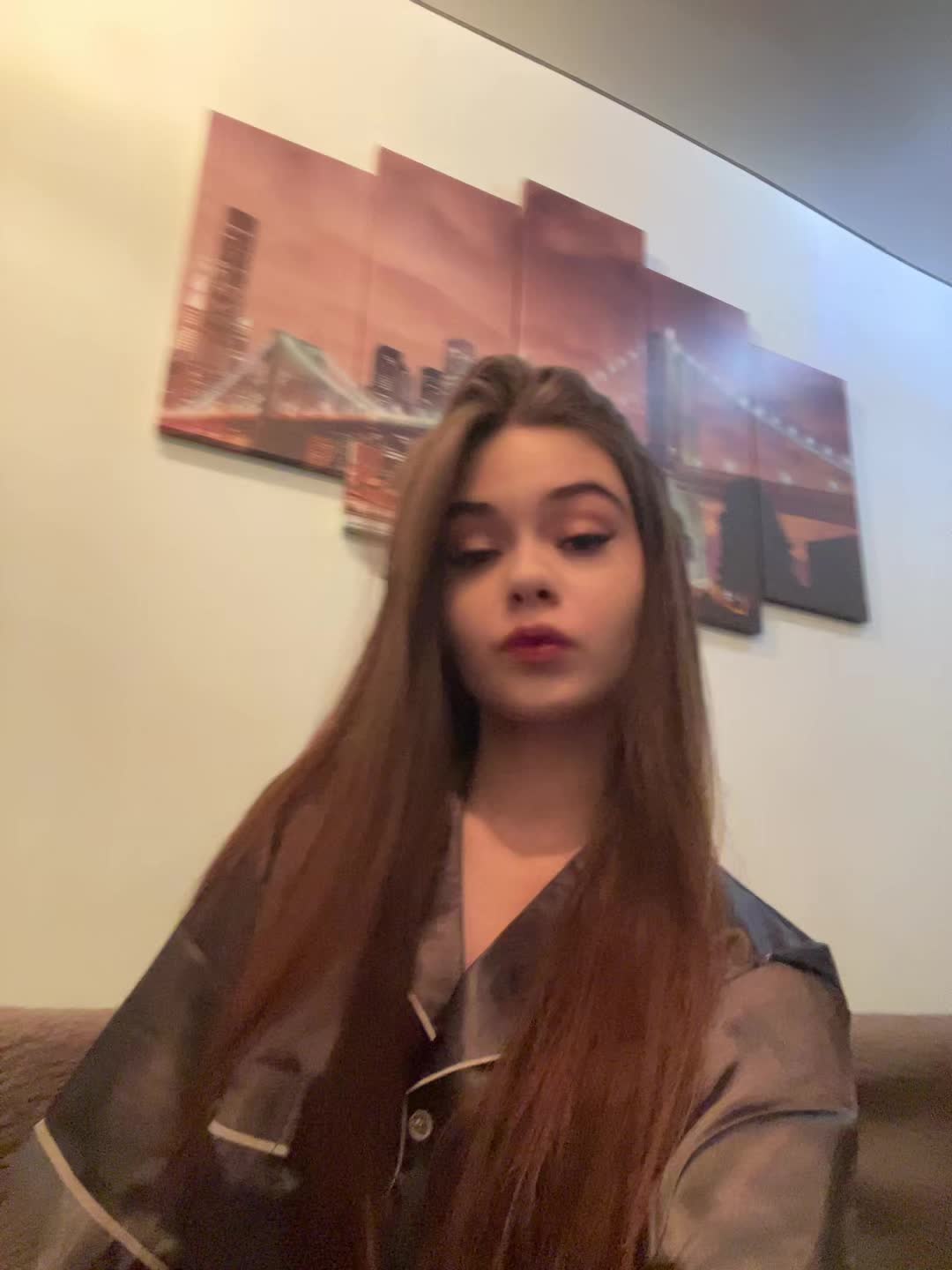 @карина