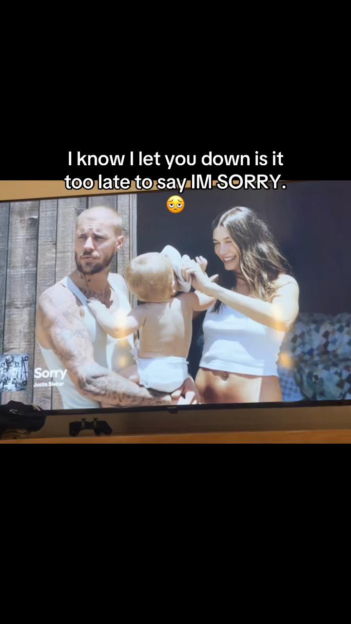 @👻
