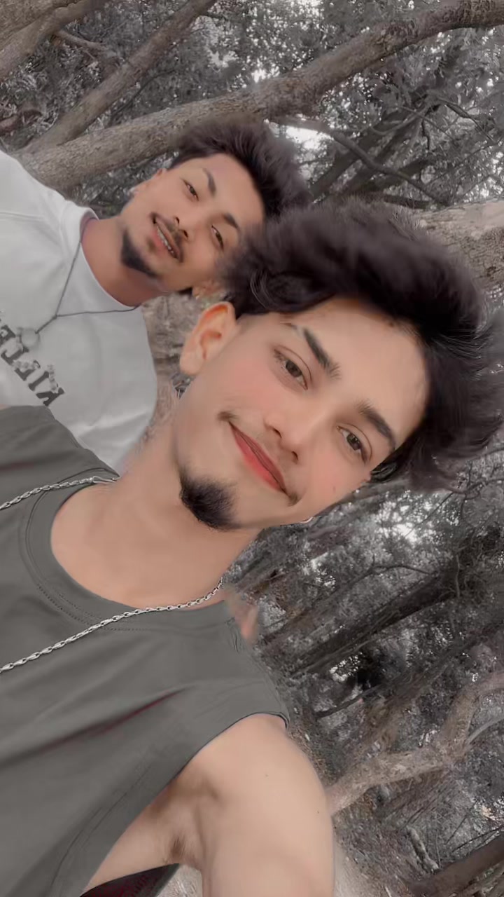 @‼️♨️भोज्पुरीया_राजा👑‼️