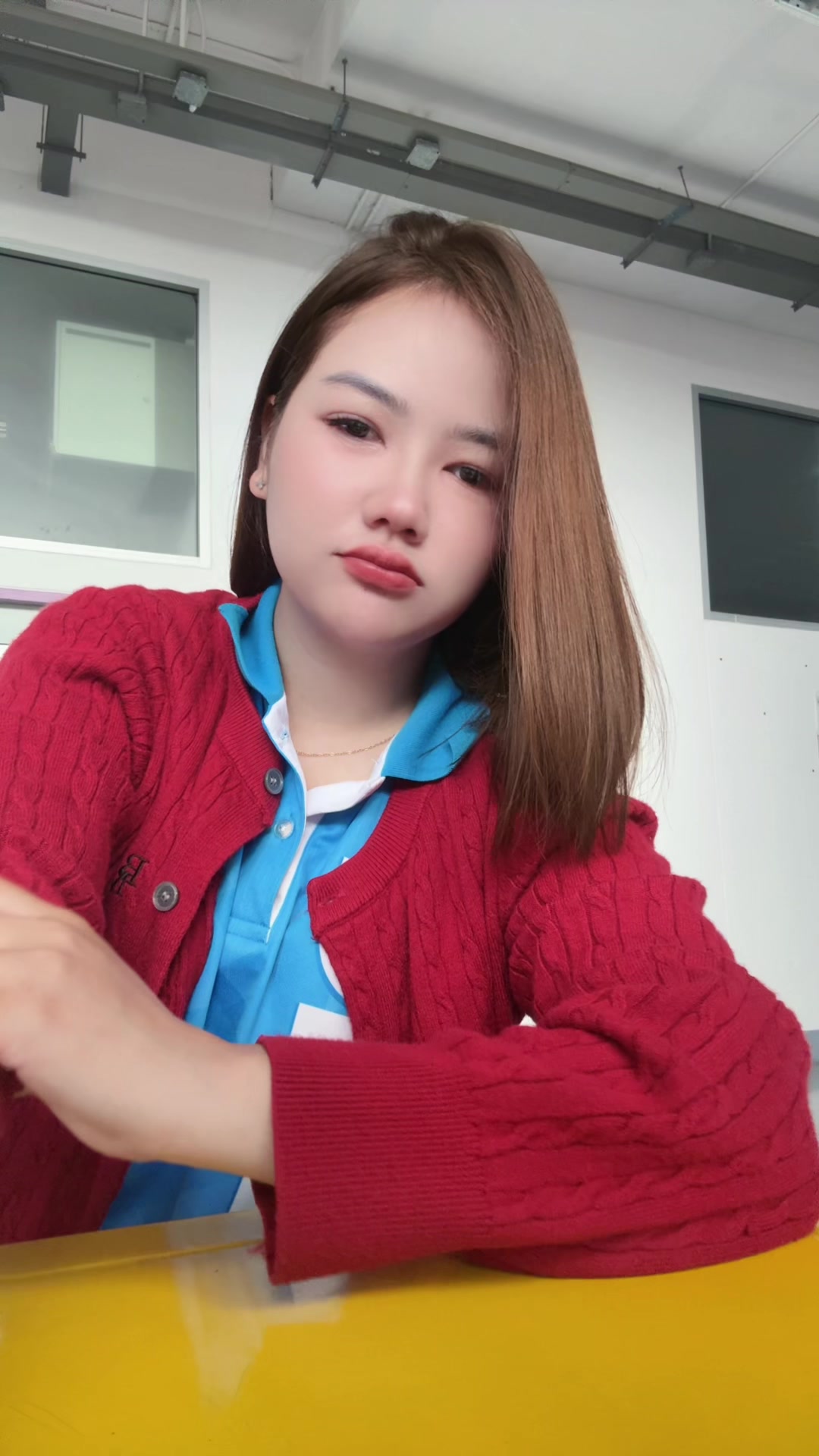 @พลอย
