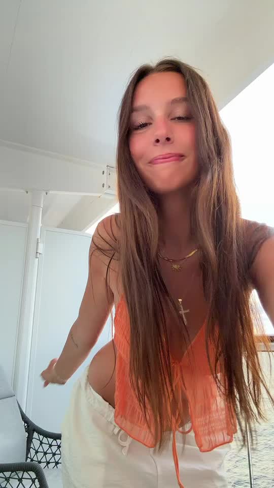 @Maddyyyy