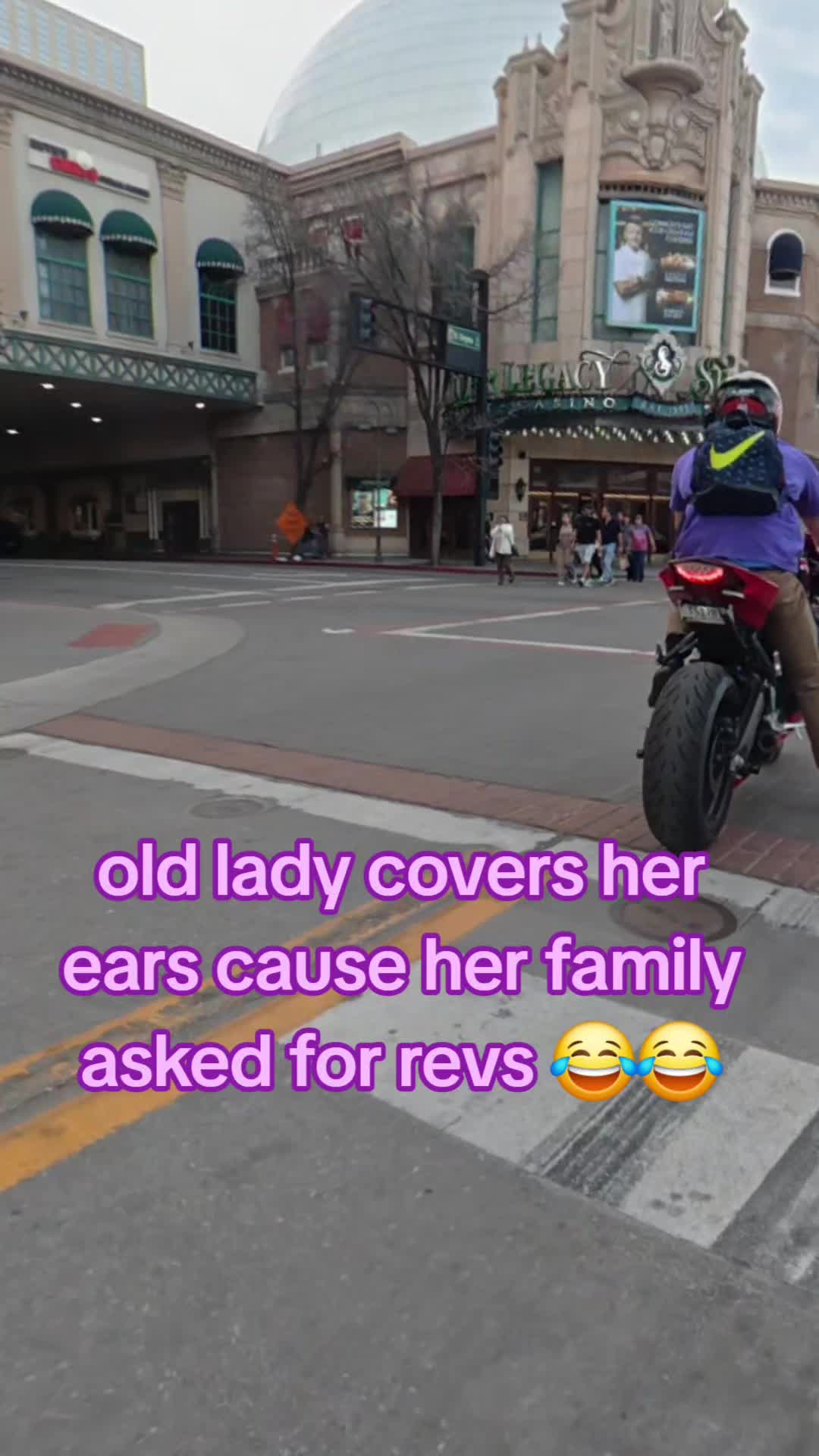 @r_skye27