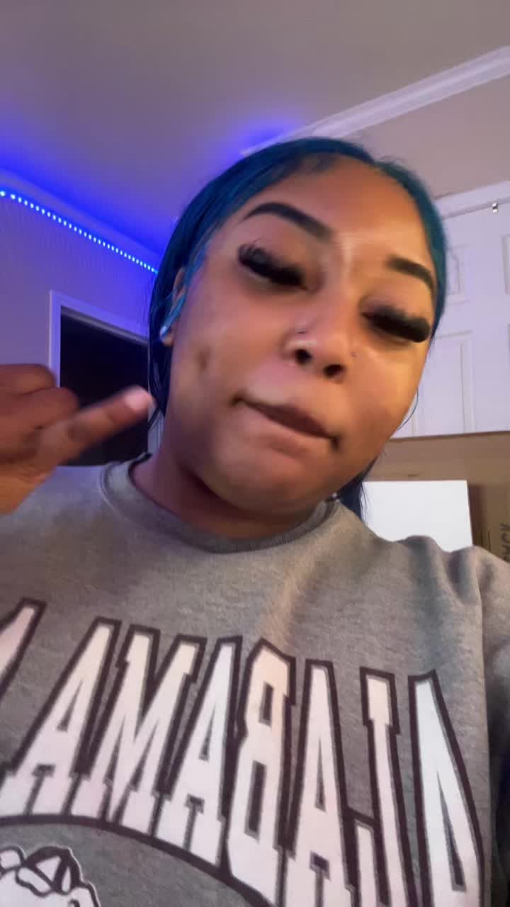 @Zoeyy🥀✨