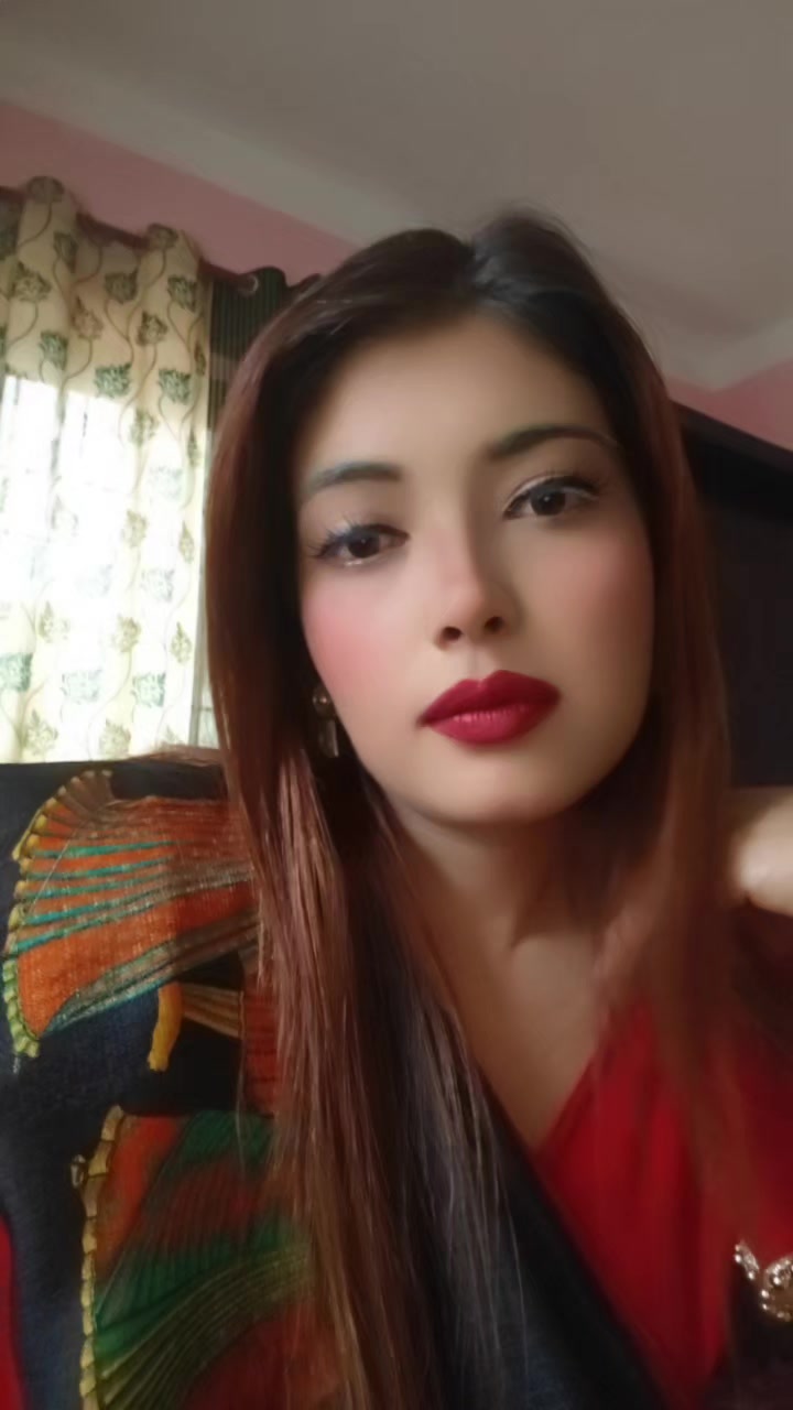 @Laxmi ❤️ 💕