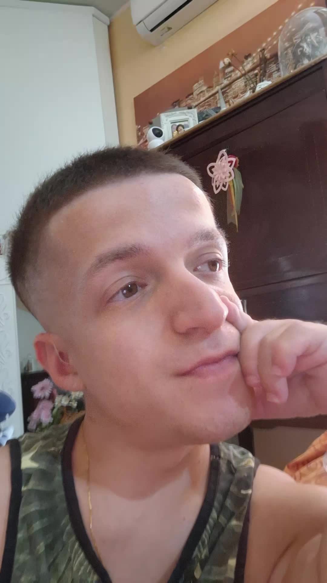 @Simone