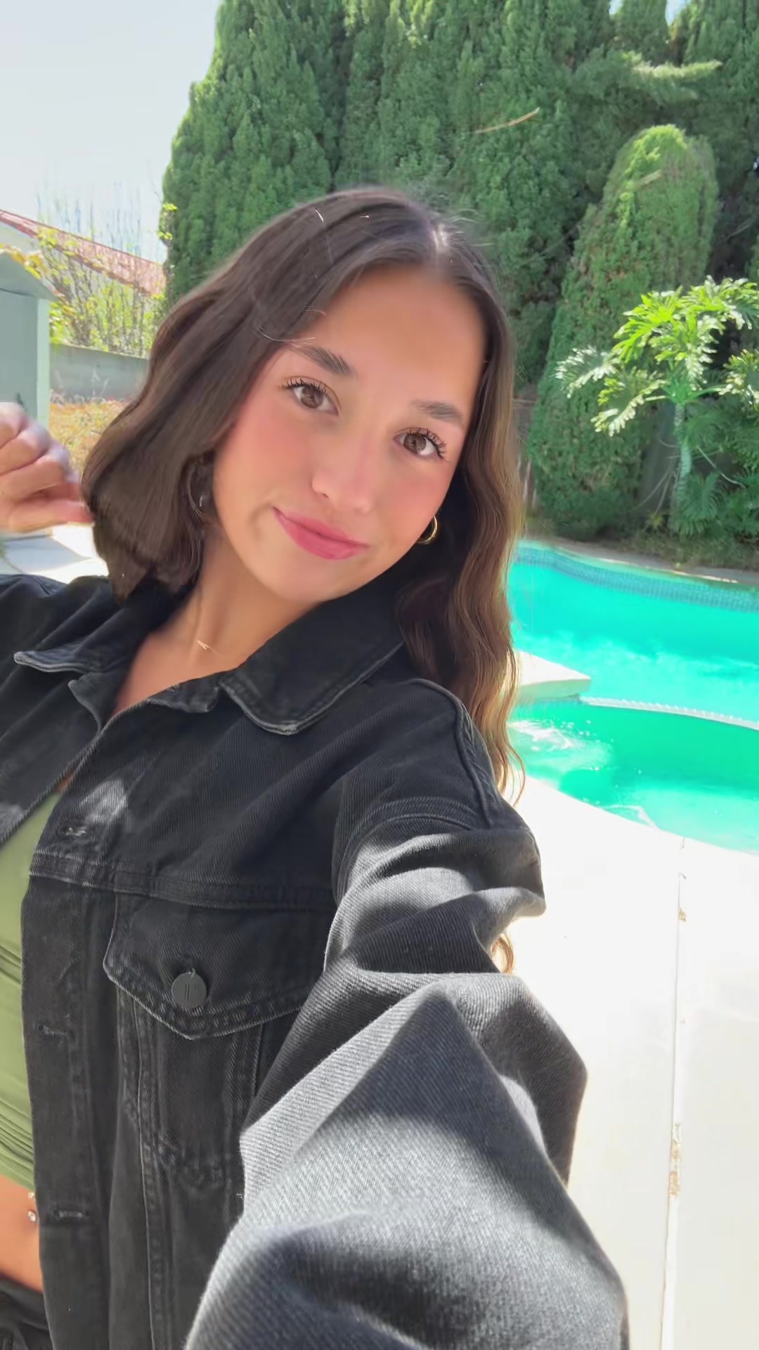 @Alexis
