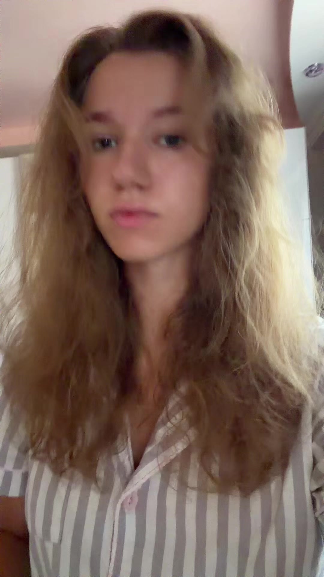 @тгк: hello diqsew
