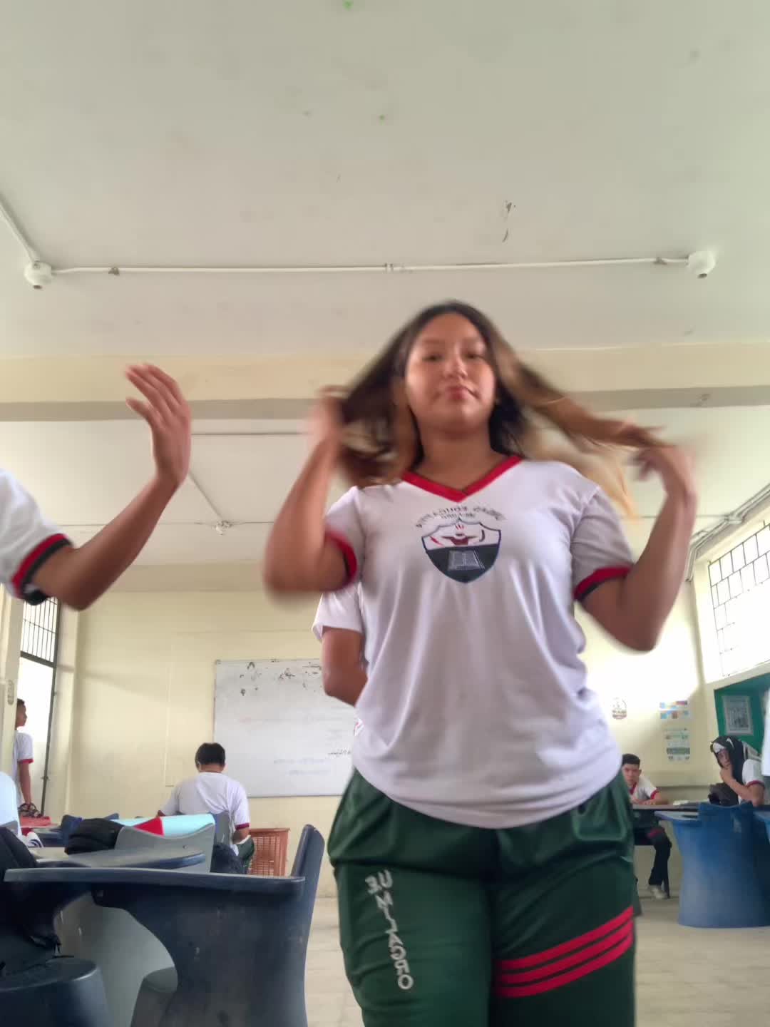 @𝓐𝔂𝓵𝓲𝓷