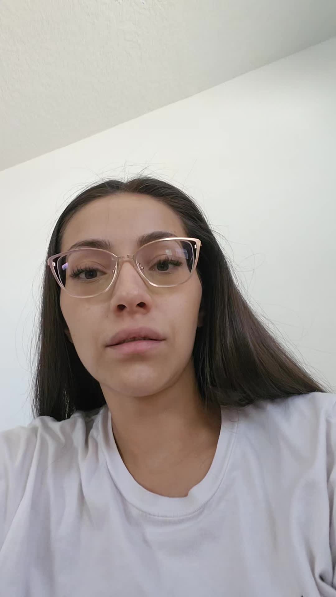 @Feliz