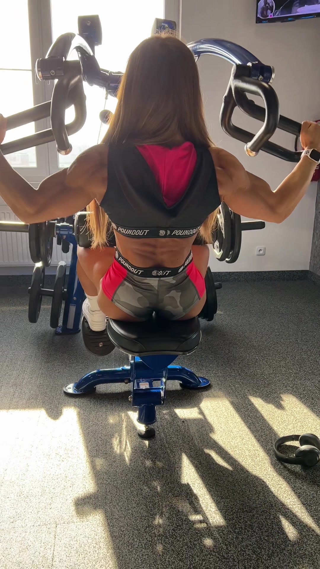 @extreme_woman
