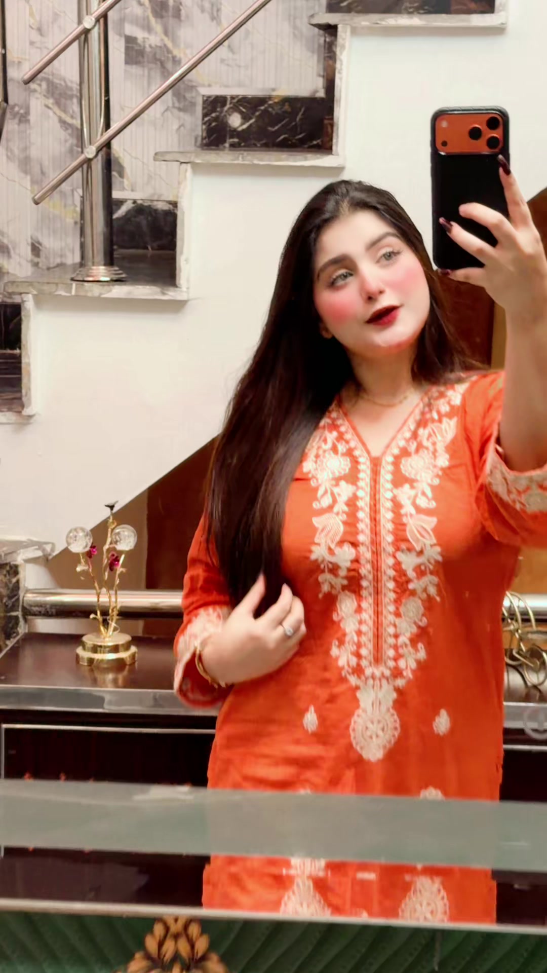 @Amna butt🌺
