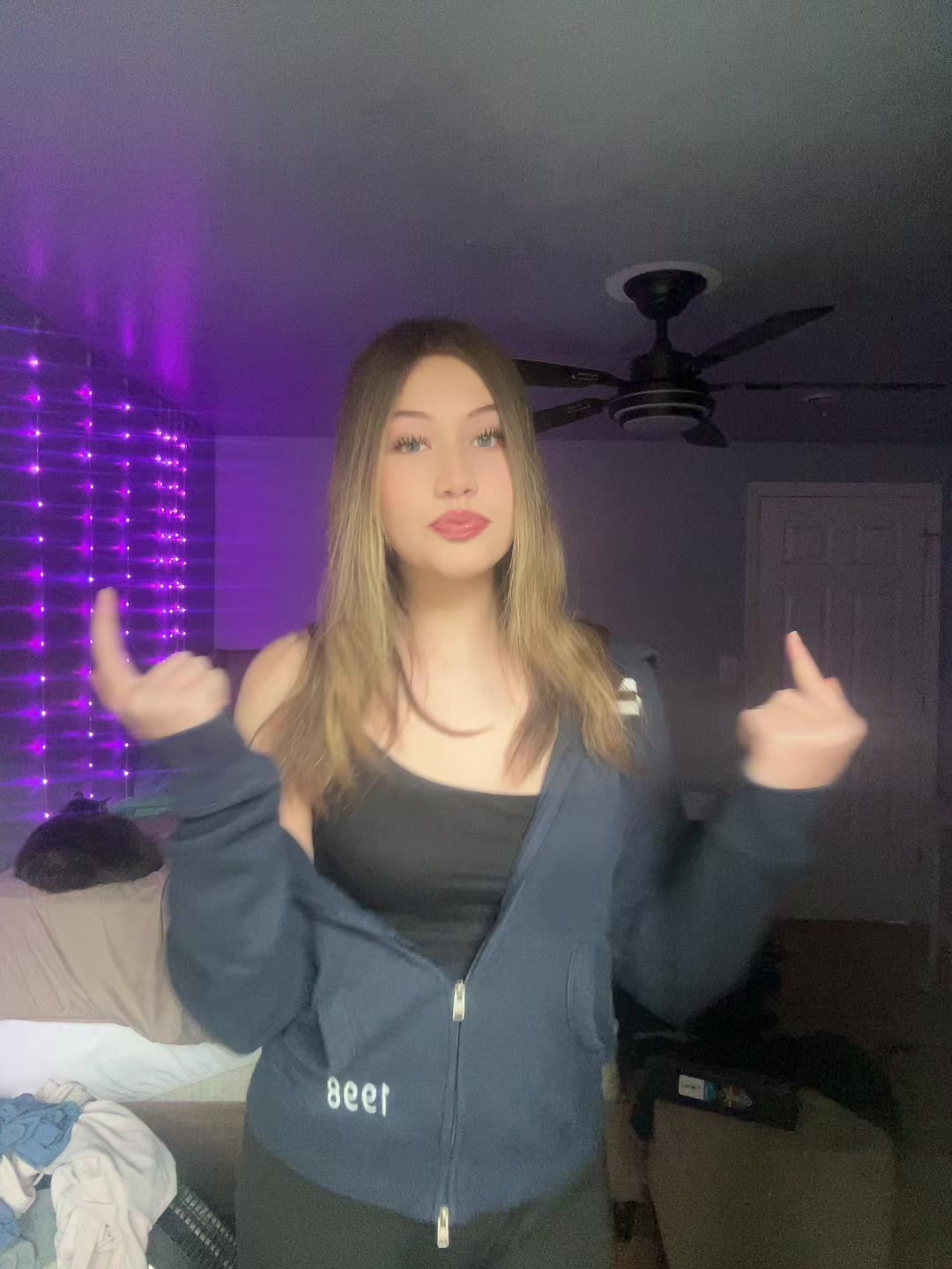 @bellaaa