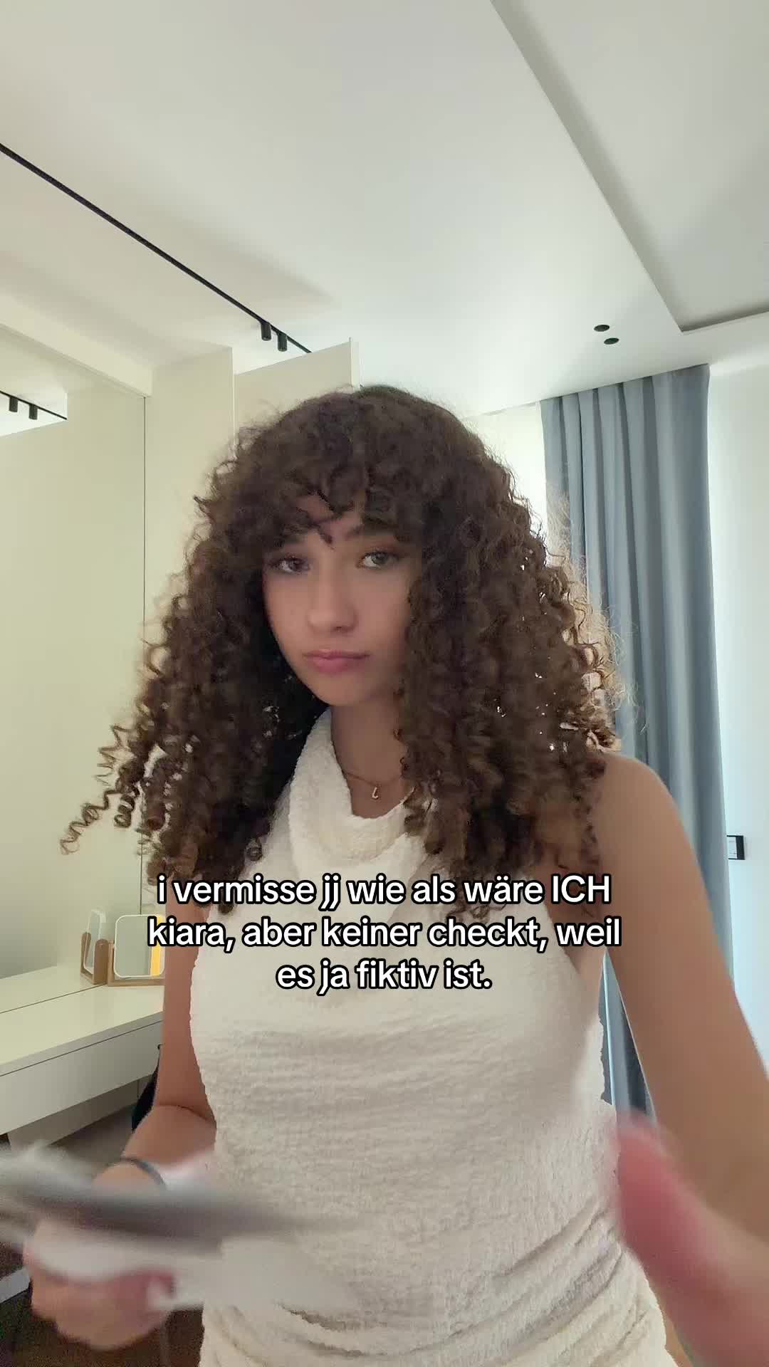 @𝑎𝑣𝑒𝑟𝑦ᴴᴬᵞᴱˢ