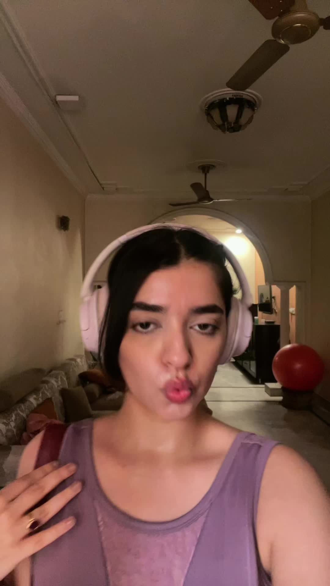 @Ri