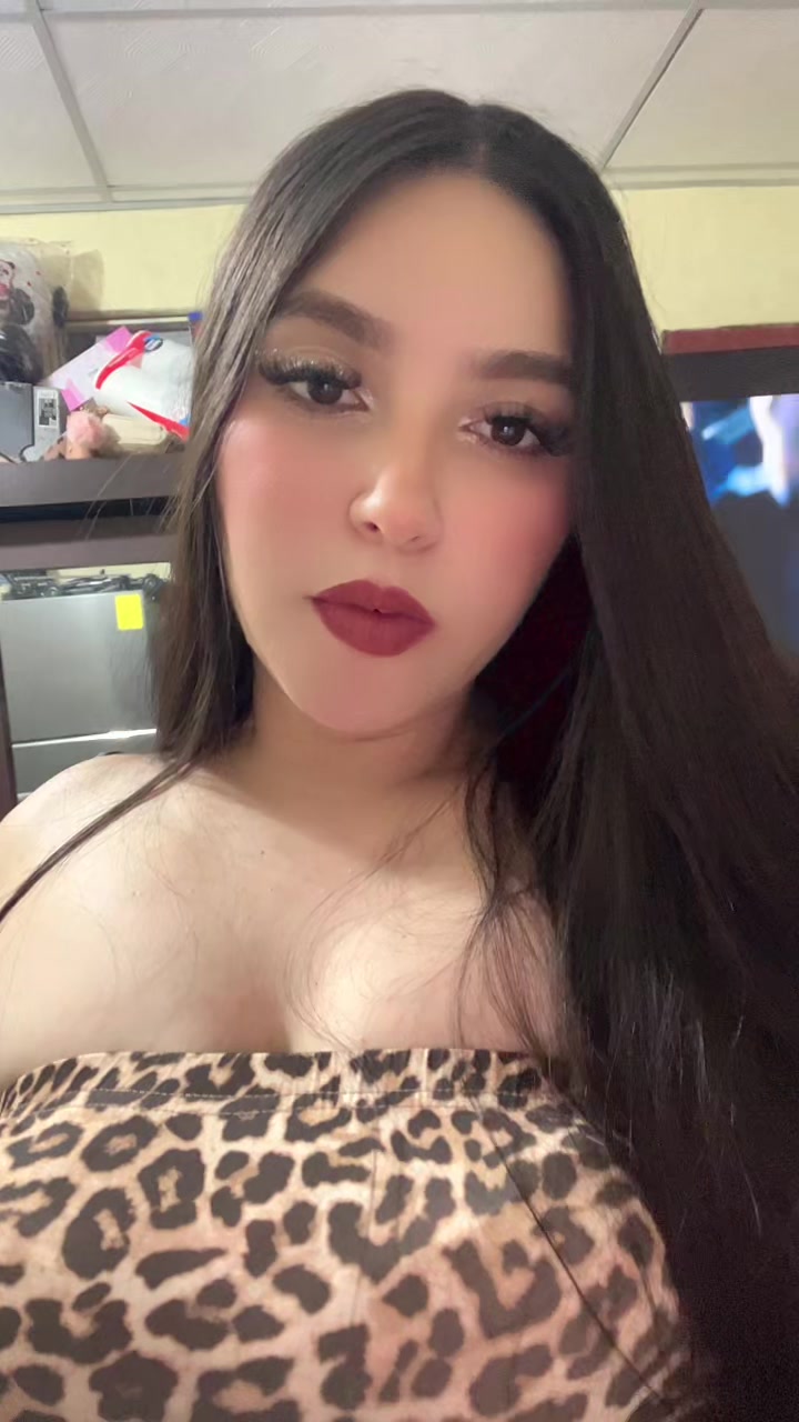 @Gabriela 🦋🤍🎄