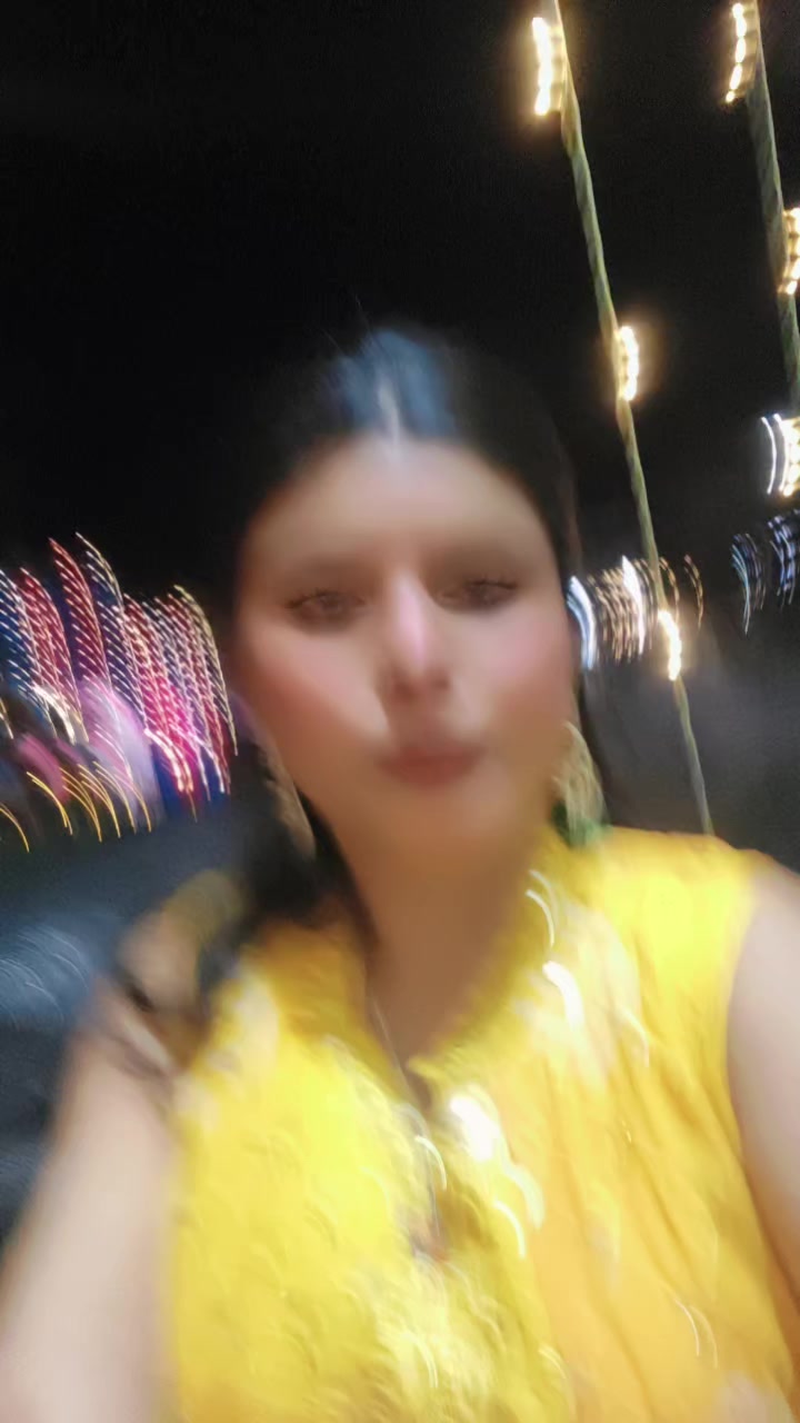 @YadavNisha