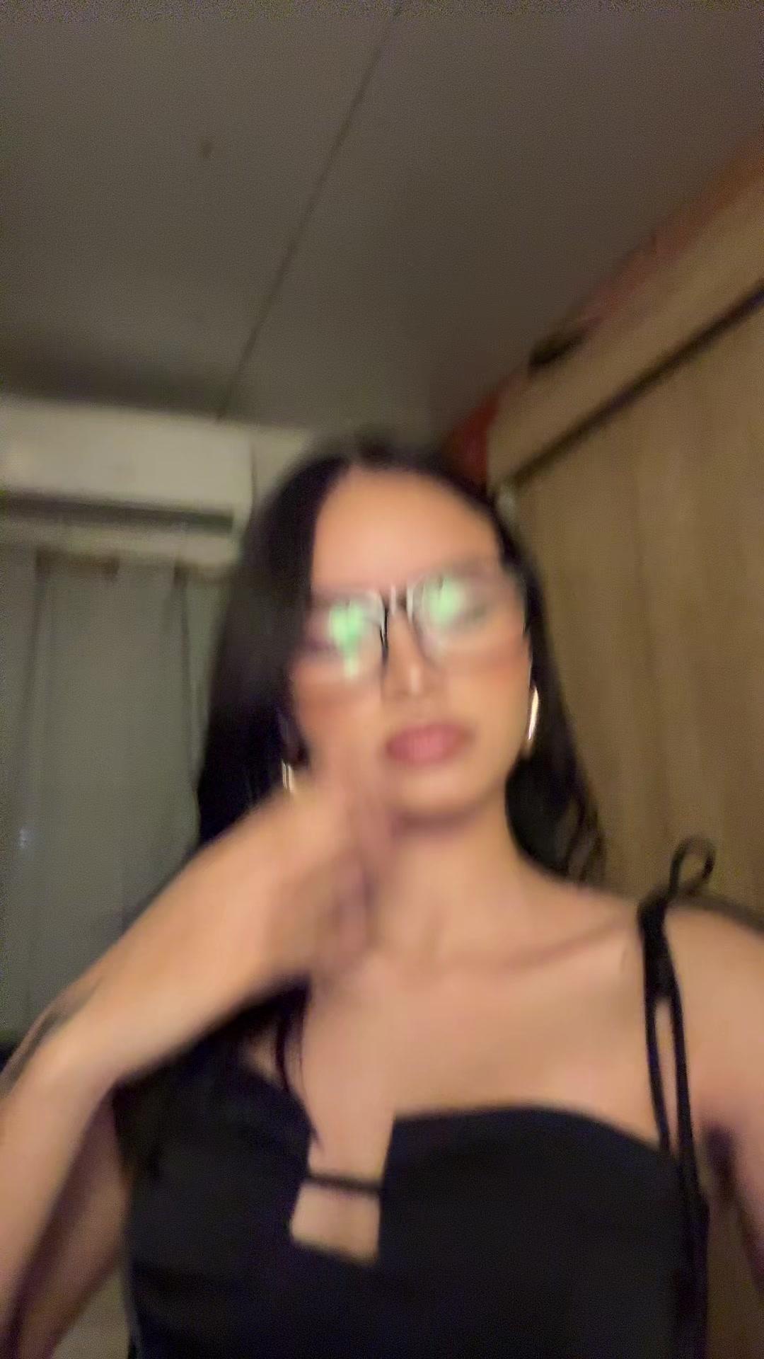 @𝓜𝓮𝓵𝓪𝓷𝔂 𝓜𝓪𝓻𝓲𝓬𝓱𝓪𝓵