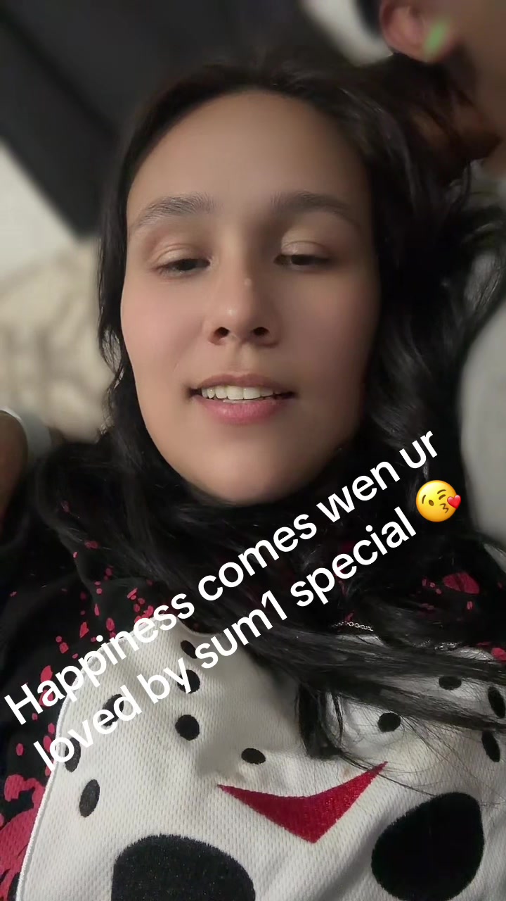 @L_O_V_E_Y 💕