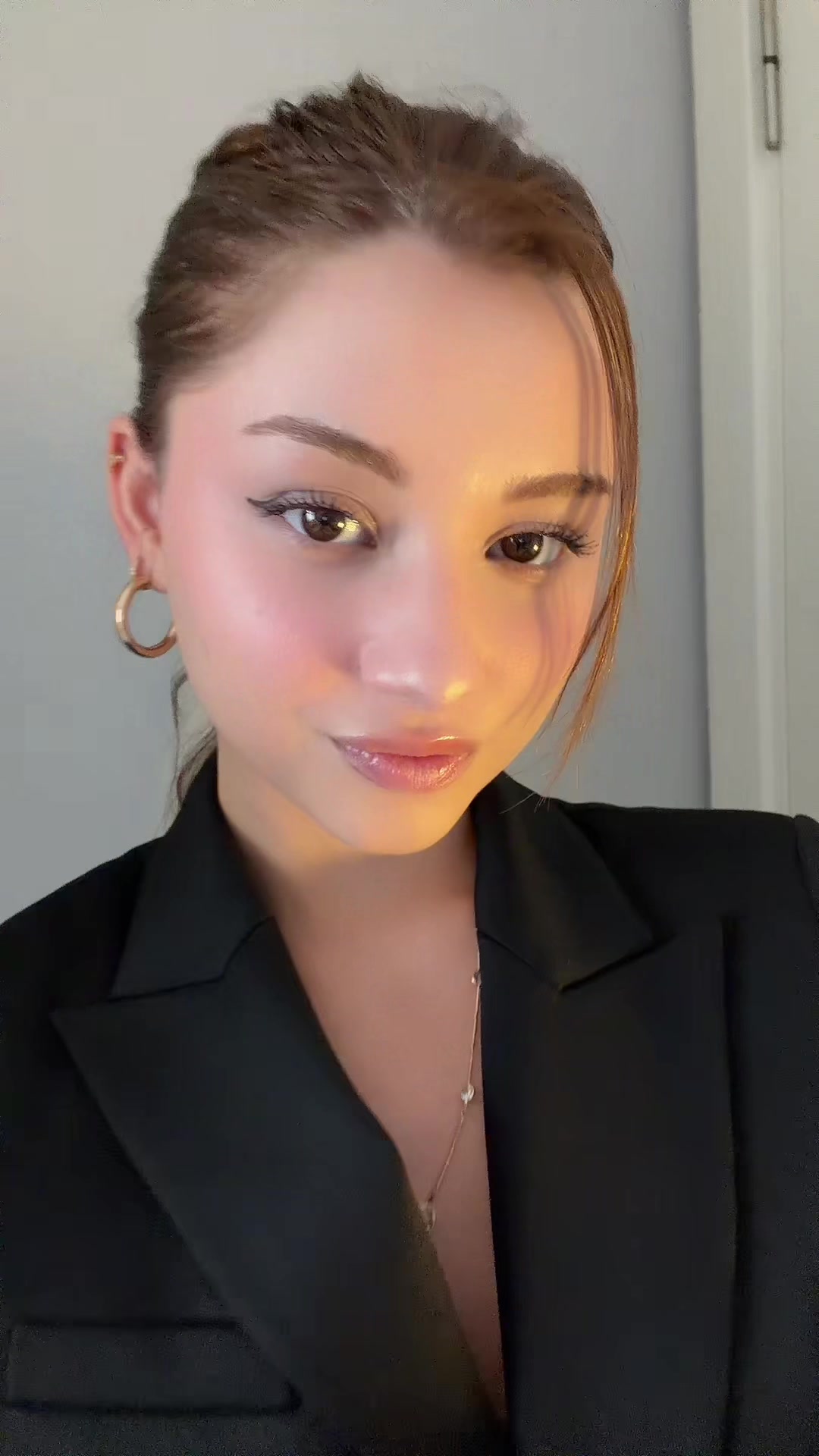 @Ela