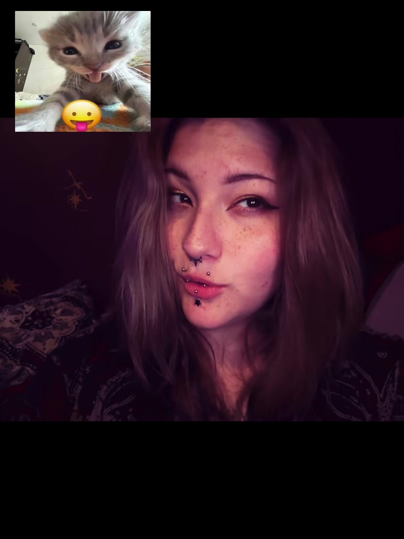 @GloomyBear>:3