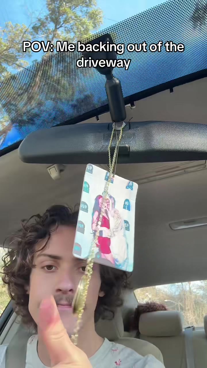 @DillBalls