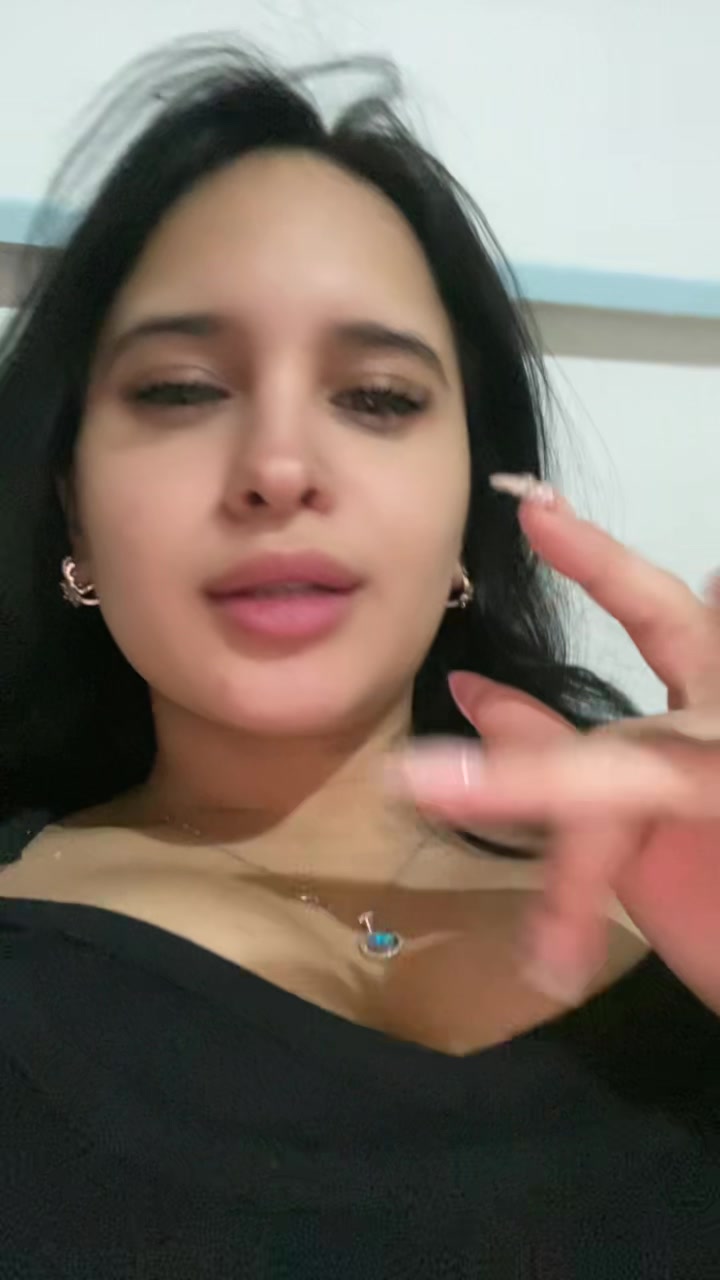 @clauarmendano1