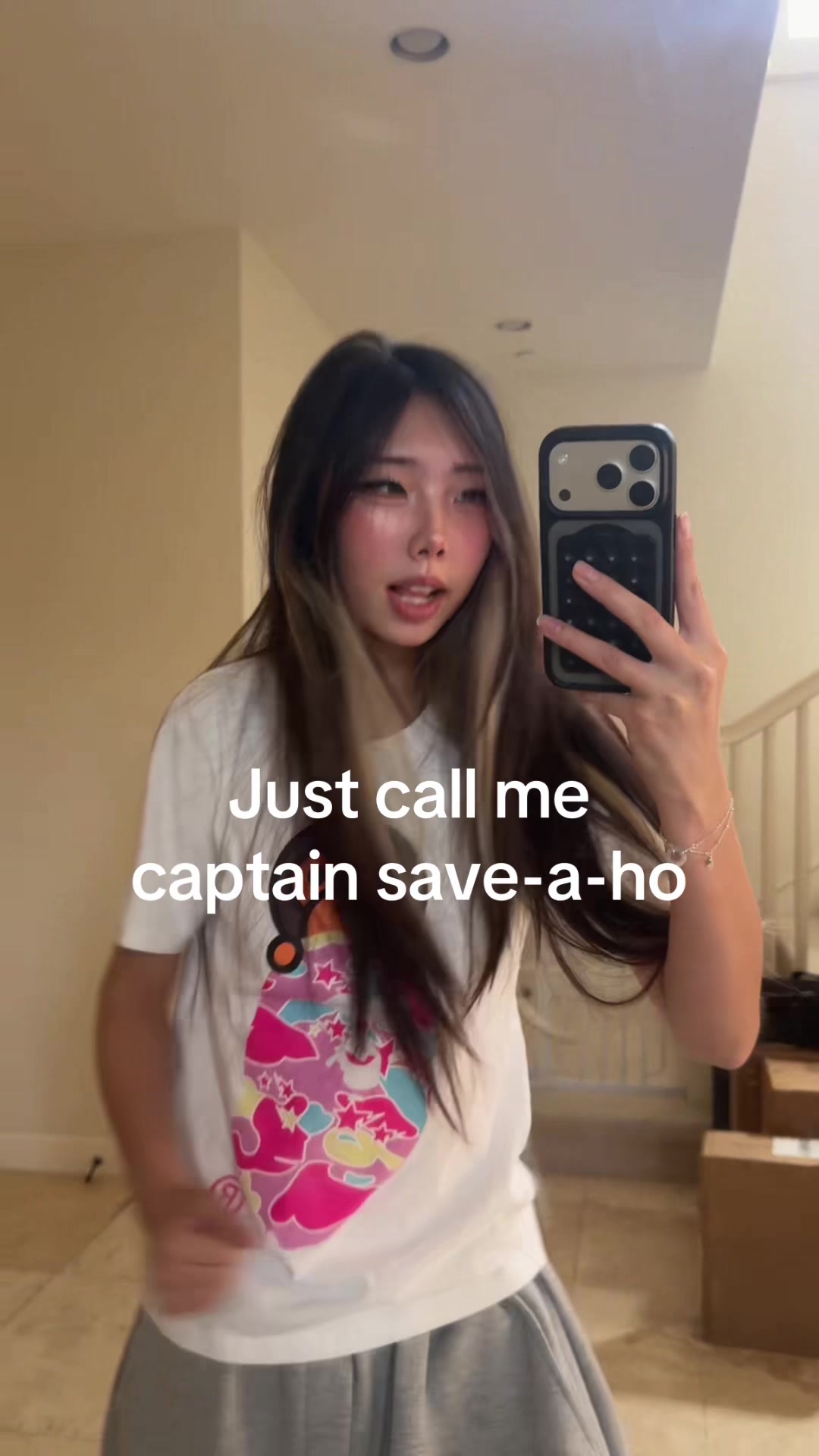 @adri_323_
