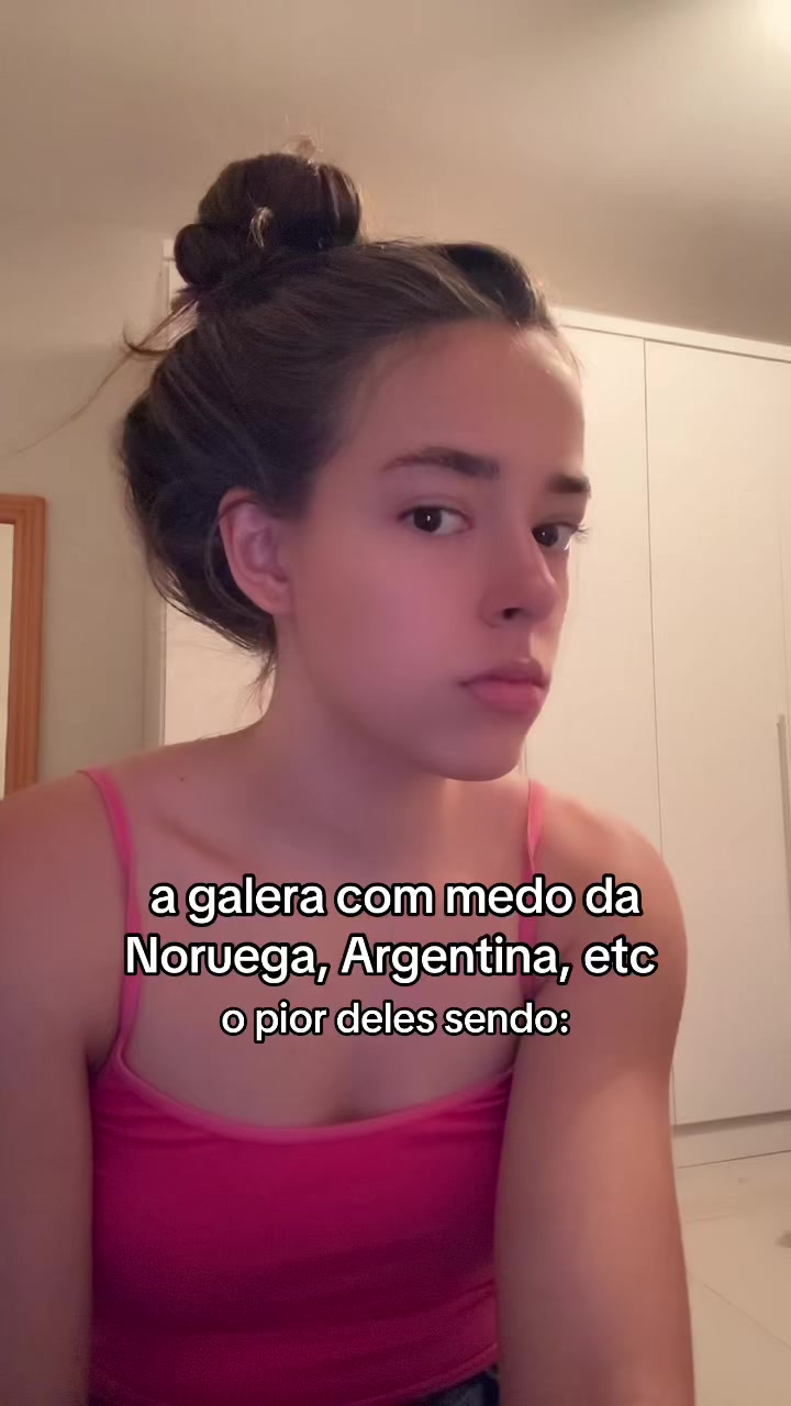 @Julia Andrade