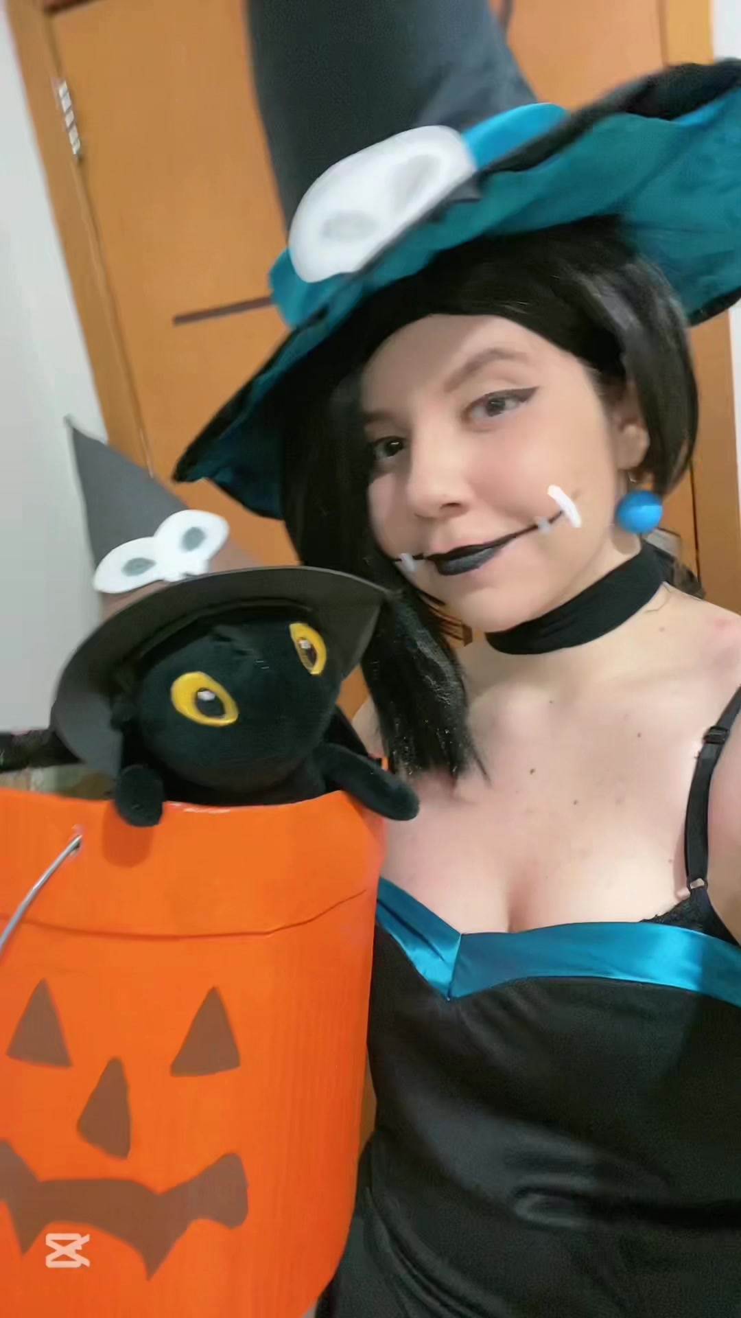 @RoorKnee