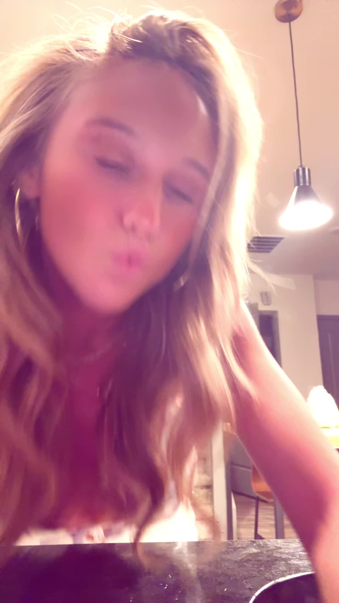 @livpress_