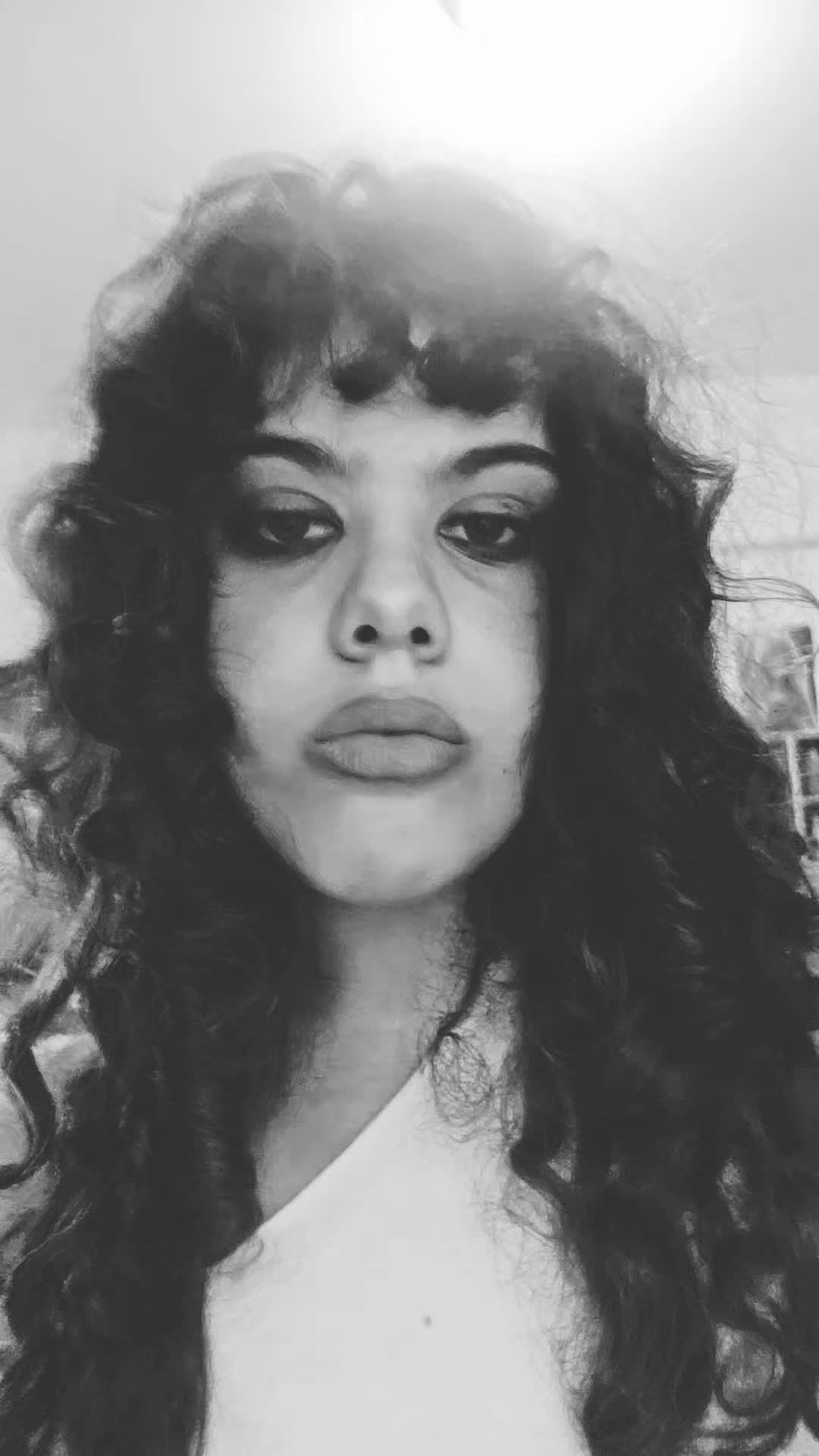 @Marilyn 👽