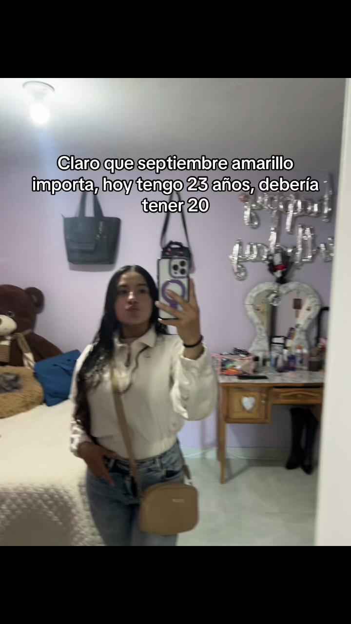 @CAROL🔥