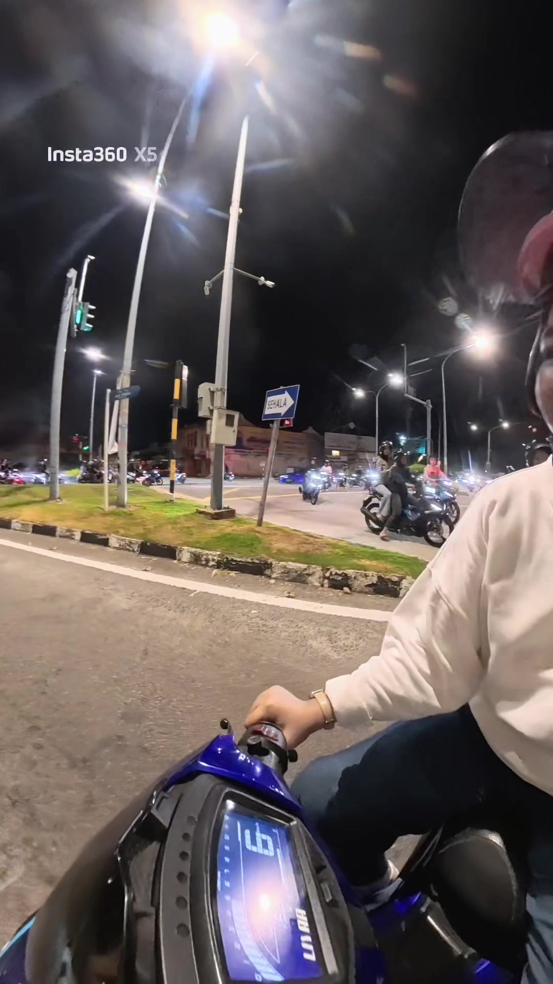 @bukan liyaa