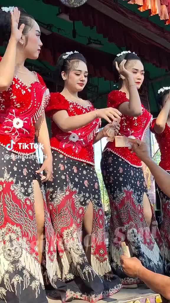 @Ayah Nya Anita