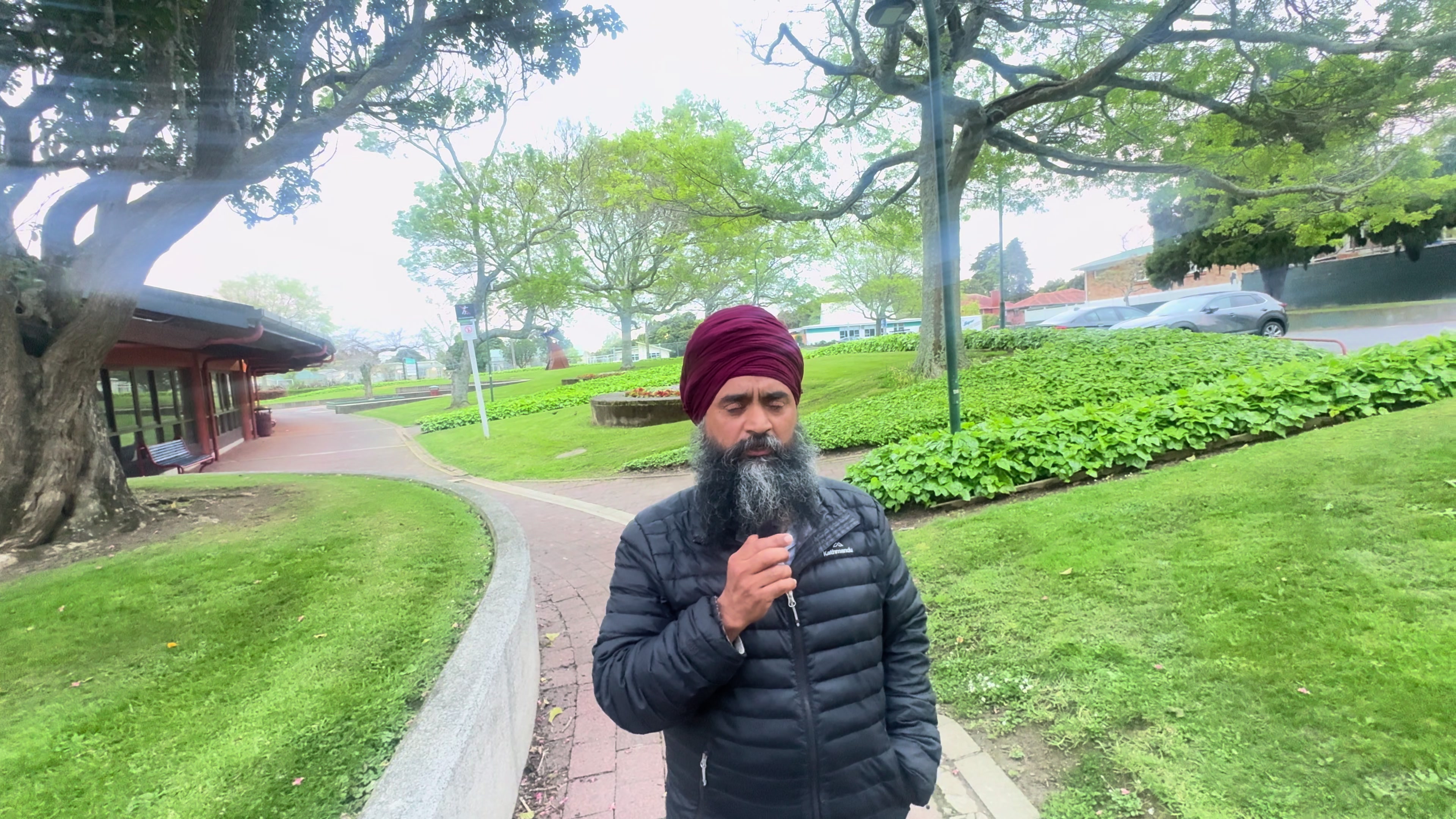 @deepabazidwala