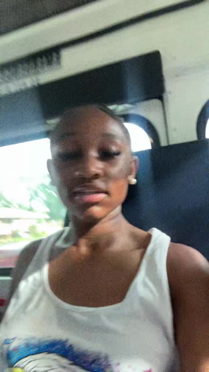 @girlthatsdspizzyyy