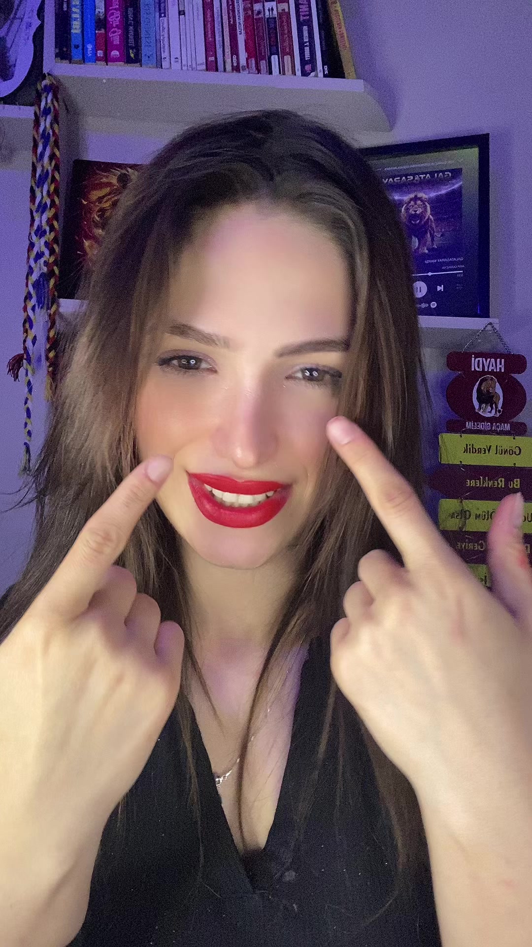@DişiAslan💛❤️