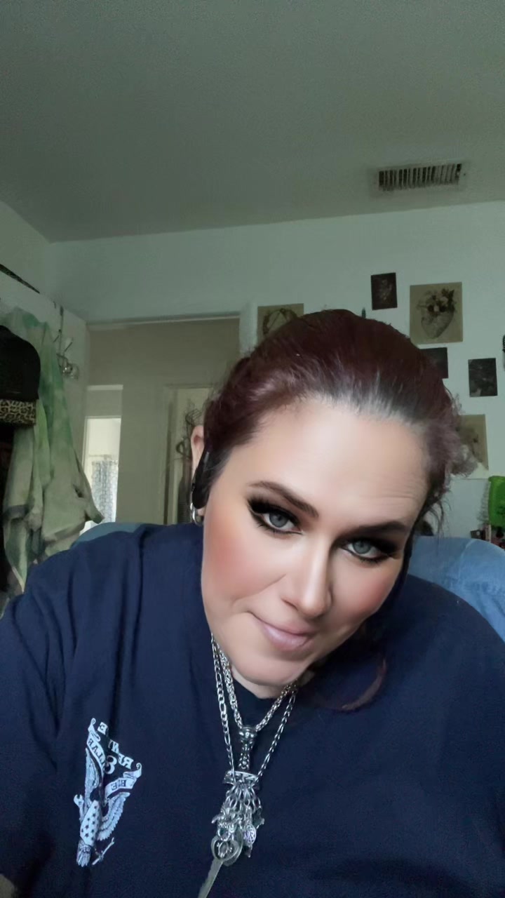 @bootsnattitude
