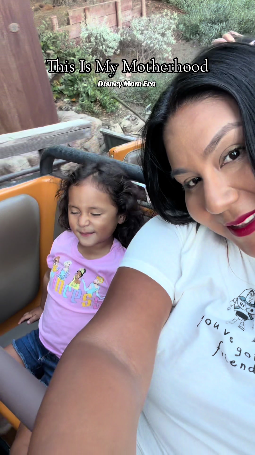 @Nysea ✨ Disney Mom