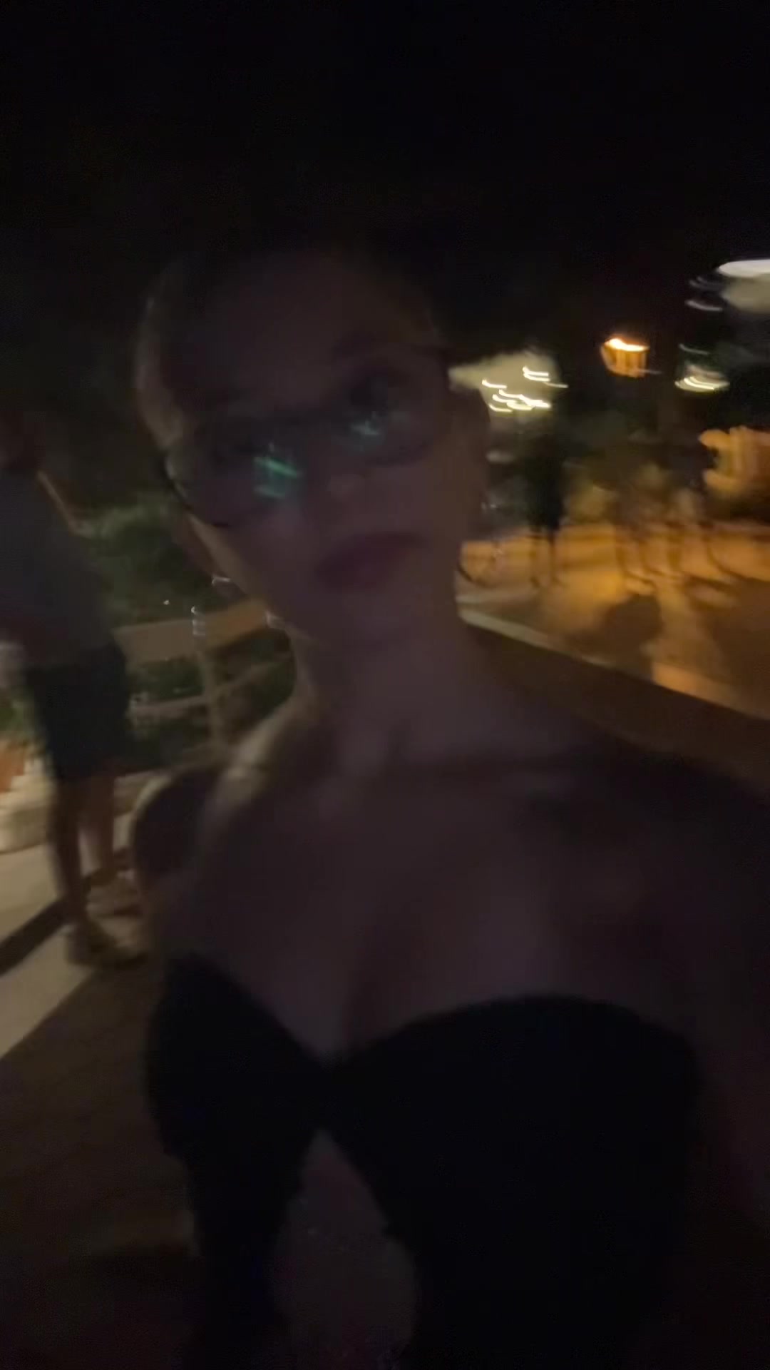 @𝒵