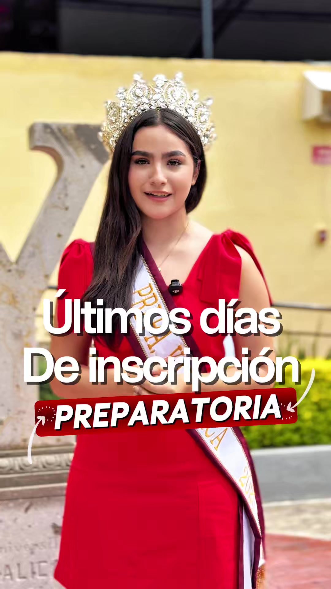 @Universidad De Yahualica