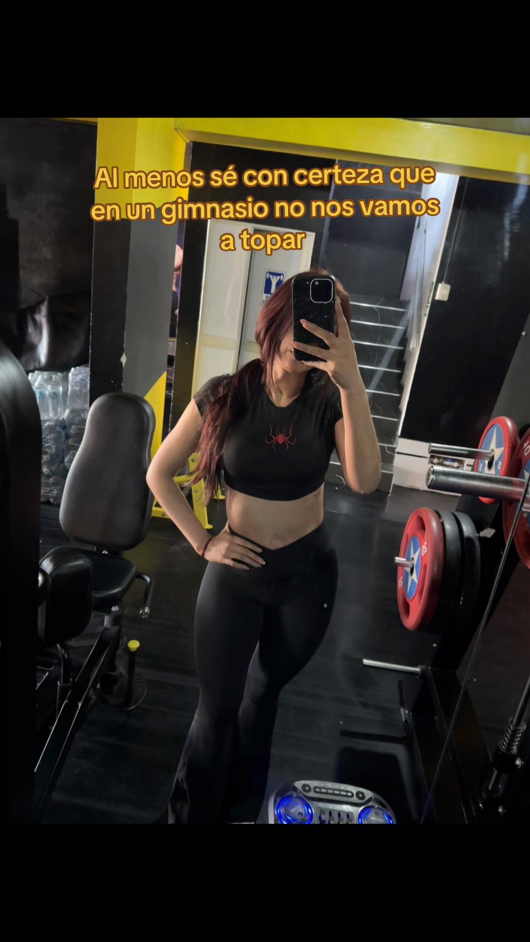 @Canelita 👄