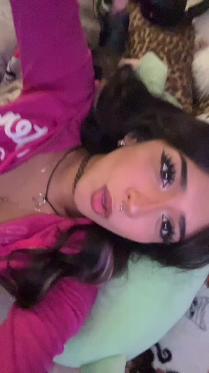 @ari 𖤐