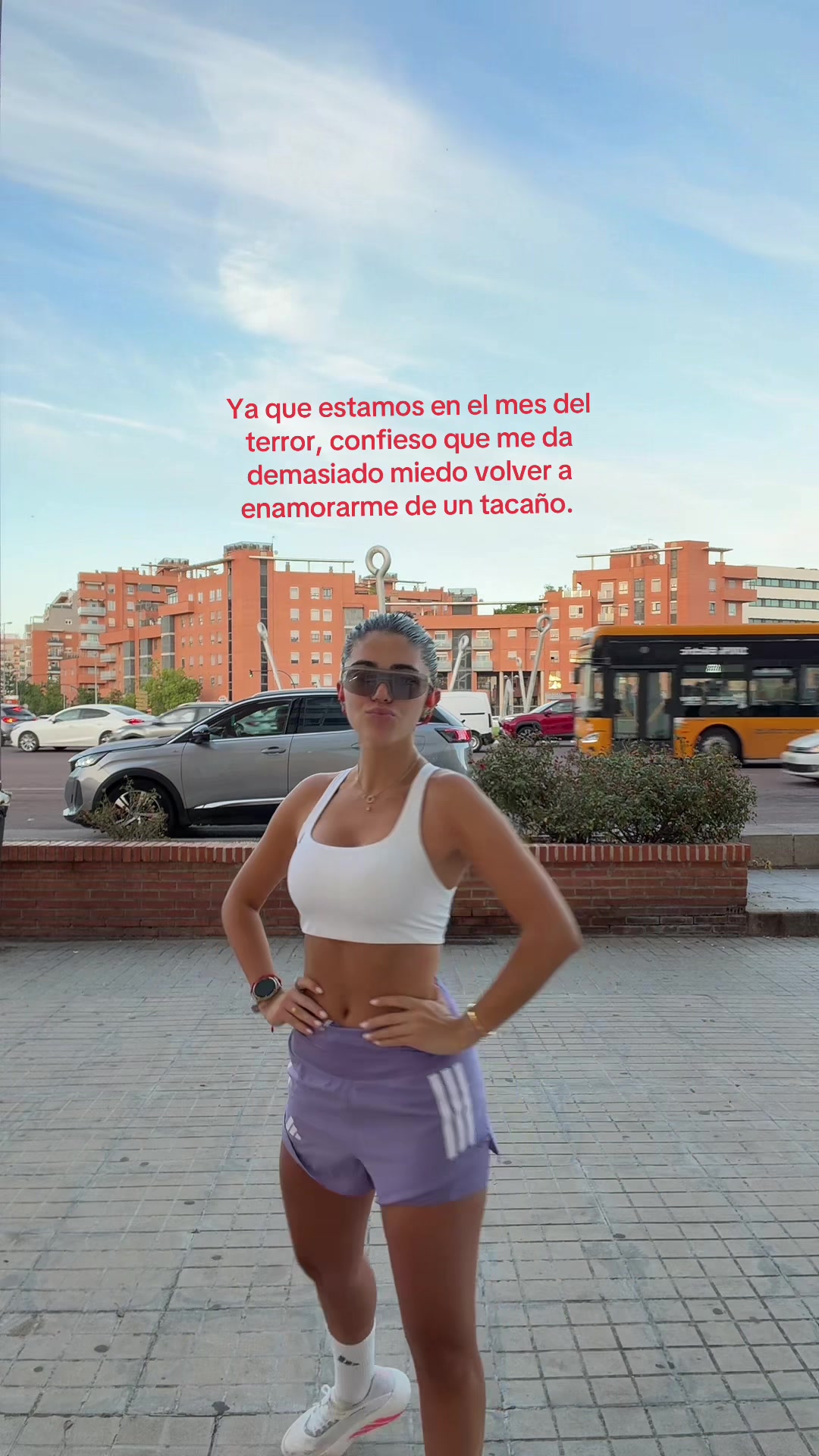 @Mar&iacute;a Elvira